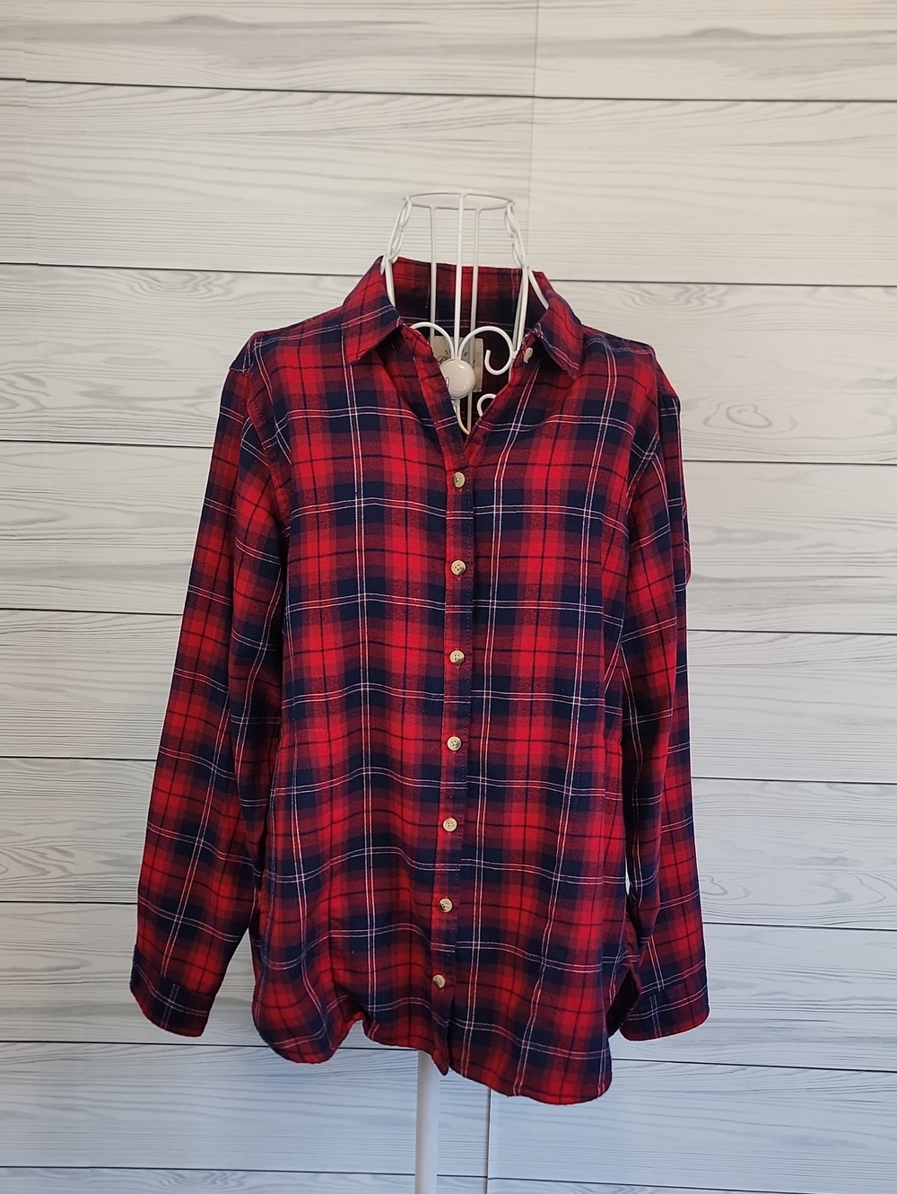 Jachs Red and Navy Plaid Girlfriend Button-Down Shirt Wo.ens Size M